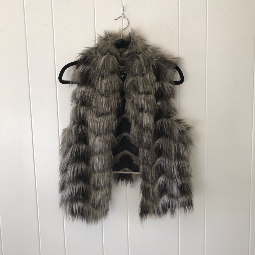 Fake fur vest
